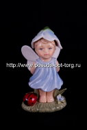Статуэтка фарфоровая. Статуэтка Девочка эльф с божьей коровкой h-9 см