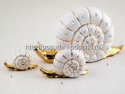 Статуэтка керамическая. Улитка белая с золотом с кристаллами 12*6*7h см