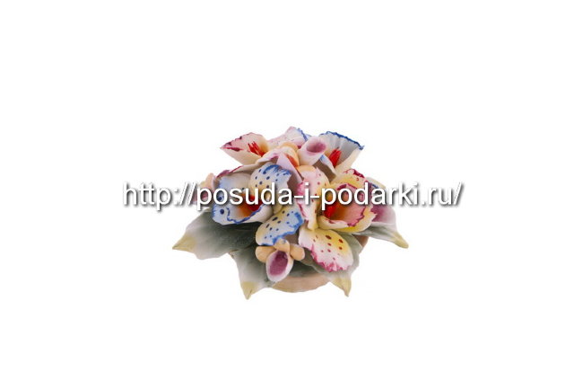 Статуэтка фарфоровая. Вазочка с цветами d-8, h-5 см
